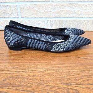 SAM EDELMAN Pointy Toe 9W FLATS Gray Black Stripes WIDE